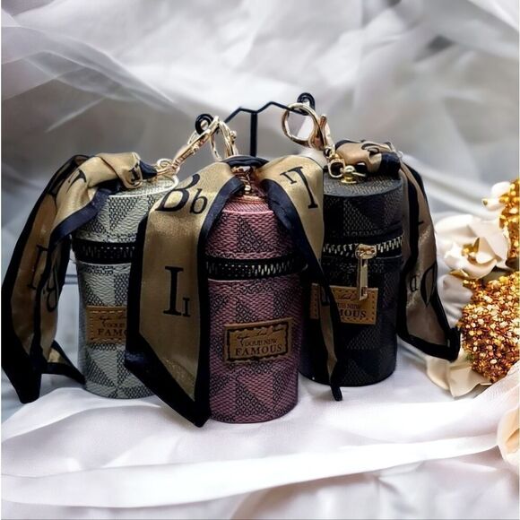 White Vintage Lipstick Key Barrel Bag Mini Retro Coin Purse Classic Small Pouch - Picture 5 of 6